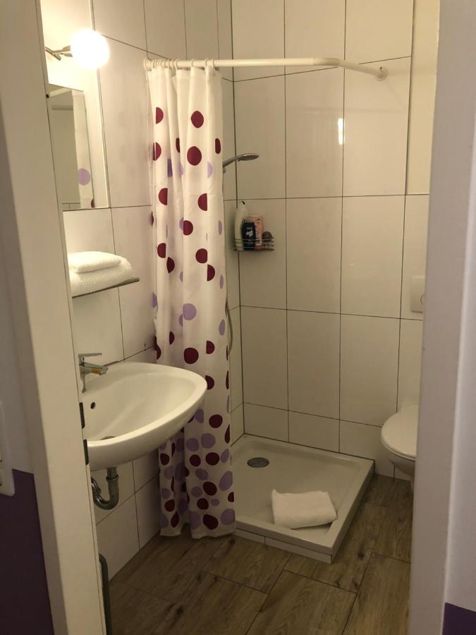 Fremdenzimmer Sas Хюккельхофен Экстерьер фото